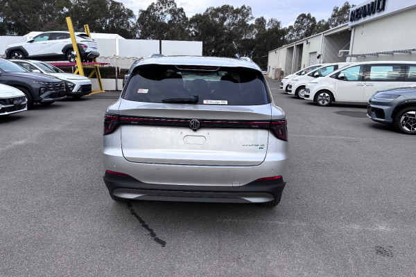 2025 MG MGS5 EV ZS3EM Essence 62 SUV Image 6