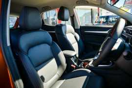 2025 MG ZST S13 Vibe SUV