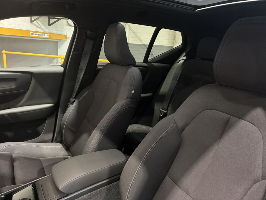 2023 MY24 Volvo XC40 XZ Recharge Pure Electric SUV Image 21