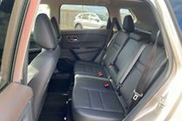 2025 Nissan X-Trail T33 ST-L SUV Image 24