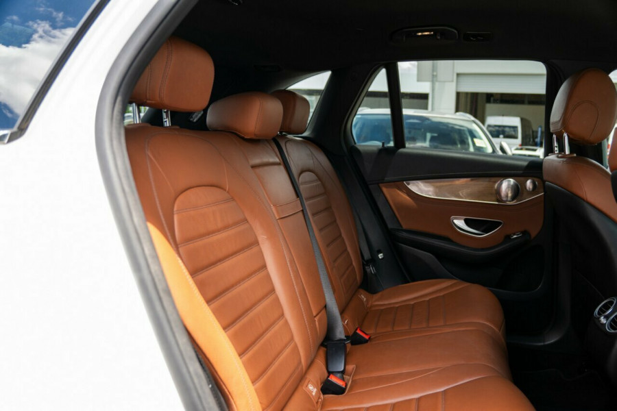 2016 Mercedes-Benz GLC-Class X253 GLC250 d SUV Image 10