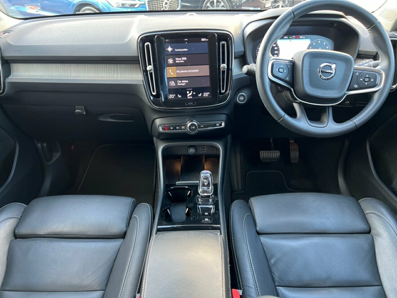 2019 Volvo XC40 XZ MY19 T4 AWD Inscription SUV Image 11