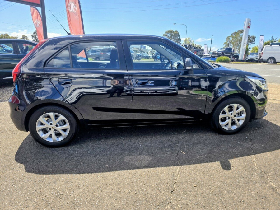 2020 MG MG3 SZP1 Core Hatch Image 4
