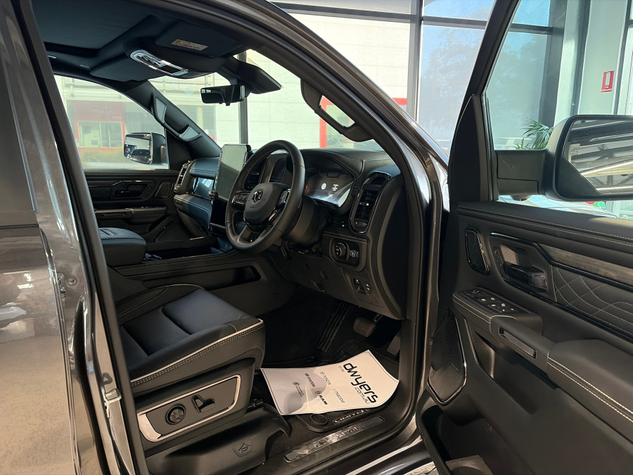 2025 Ram 1500 DT Limited RamBox Ute Image 12