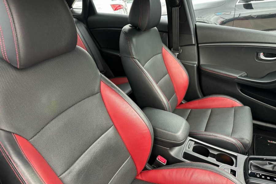 2016 Hyundai i30 GD3 Series II SR Premium Hatch Image 12