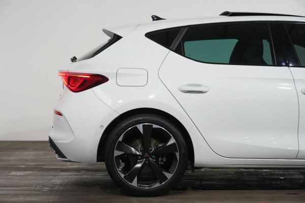 2025 Cupra Leon V Hatch Image 6