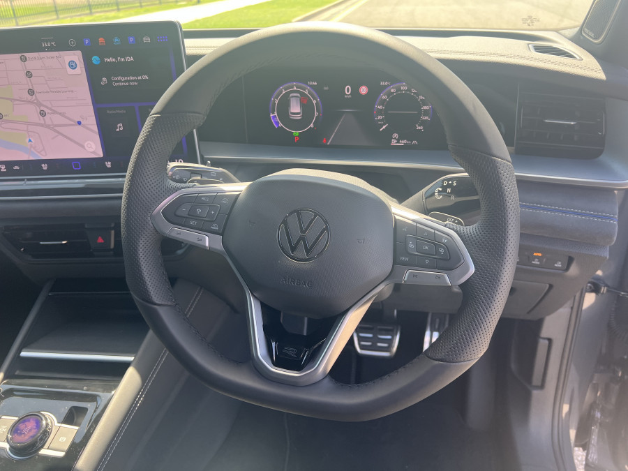 2025 Volkswagen Tayron R4 195TSI R-Line SUV Image 10