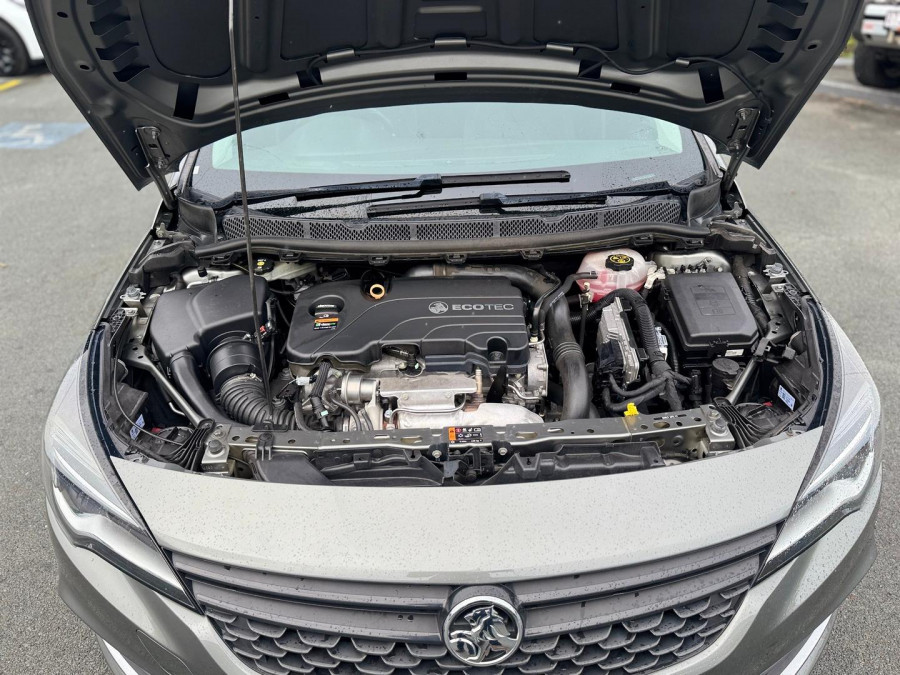 2017 Holden Astra BK R Hatch Image 28