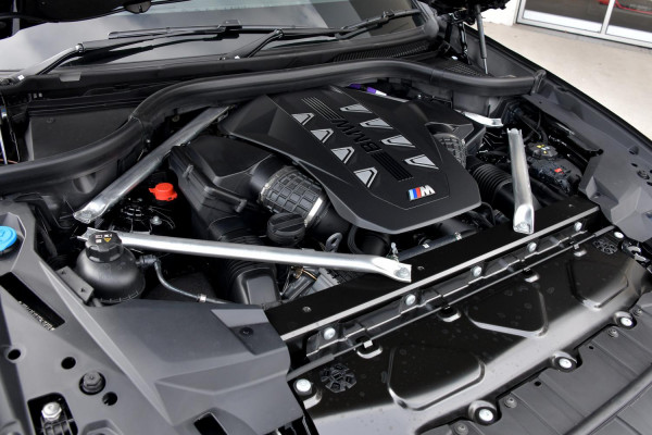 2026 BMW X6 G06 LCI M60i SUV image 25