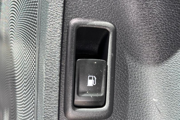 2022 LDV T60 SK8C Max PRO Ute Image 18