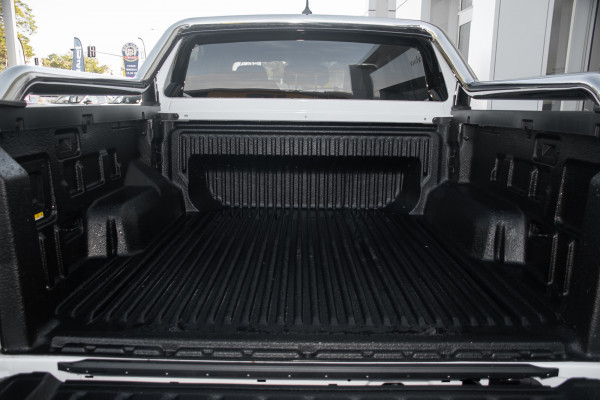 2025 Volkswagen Amarok NF TDI600 Style Ute image 21