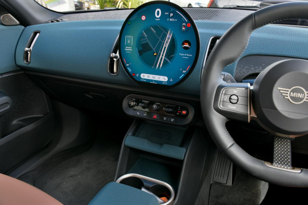 2026 MINI Countryman U25 S Favoured SUV image 7