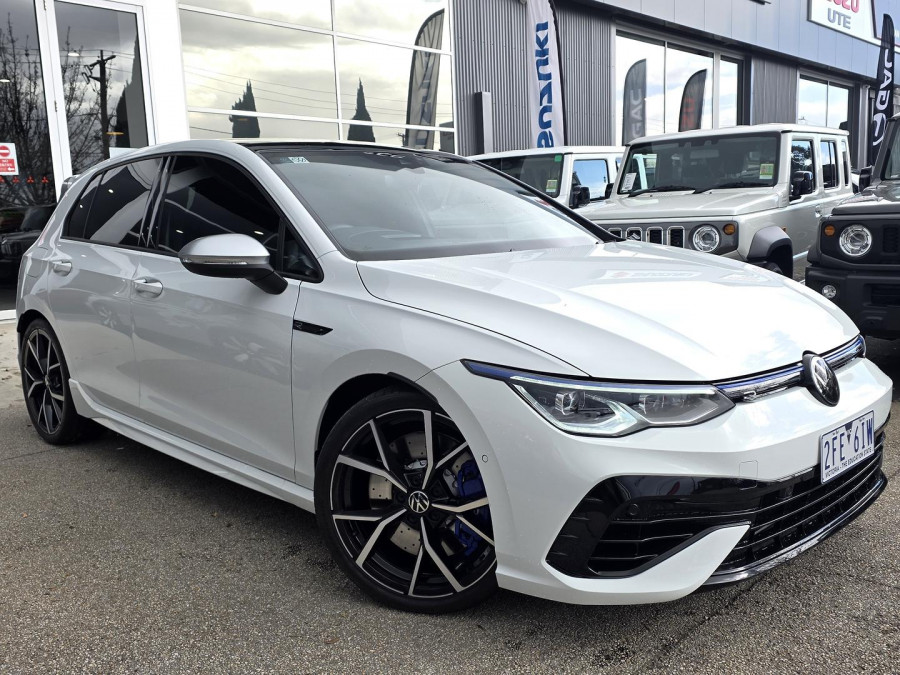 2023 Volkswagen Golf 8 R Hatch Image 1