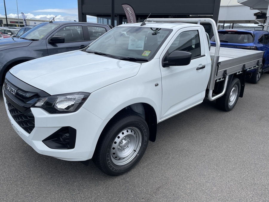 2026 MY25.5 Isuzu D-MAX RG SX High Ride Cab Chassis Image 1