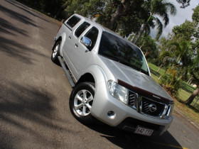 Nissan Navara MY12 D4