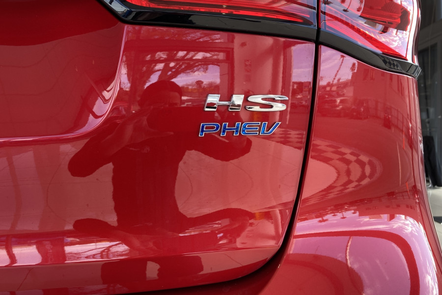 2025 MY23 MG HS Plug-in Hybrid SAS23 Essence SUV Image 19