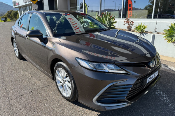 2022 Toyota Camry Hybrid AXVH70R Ascent Sedan Image 1