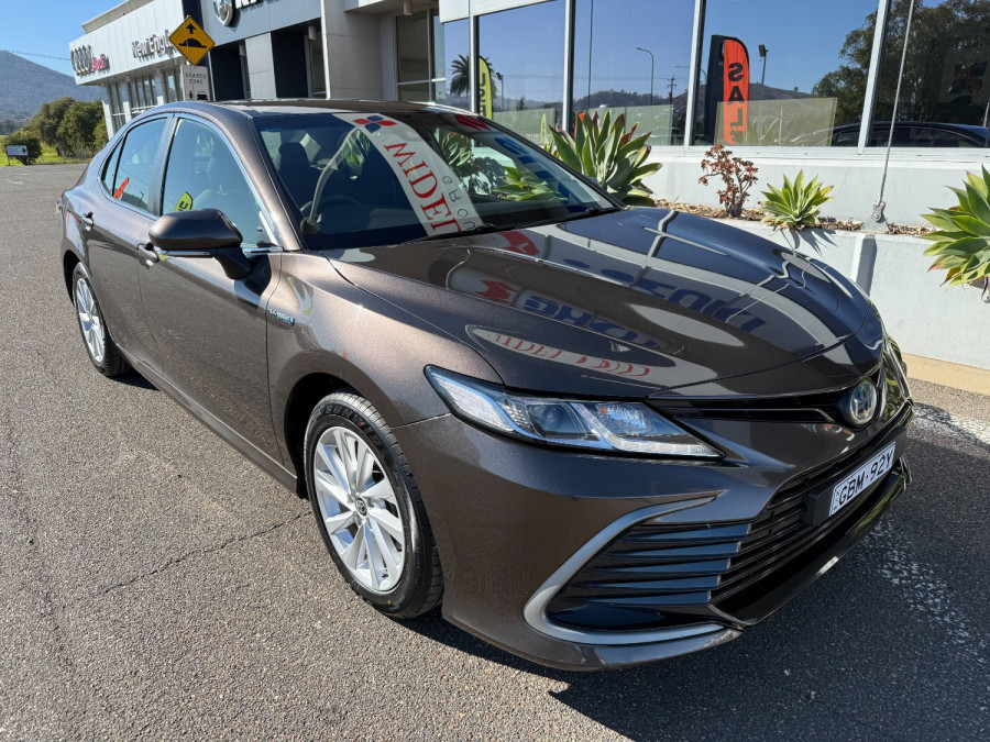 2022 Toyota Camry Hybrid AXVH70R Ascent Sedan Image 1