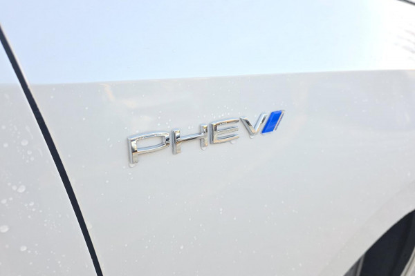 2026 GAC M8 PHEV  Luxury People Mover Image 23
