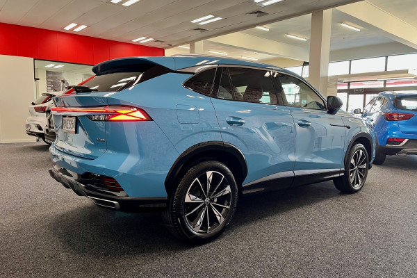 2025 MG HS Essence 1.5Pt SUV