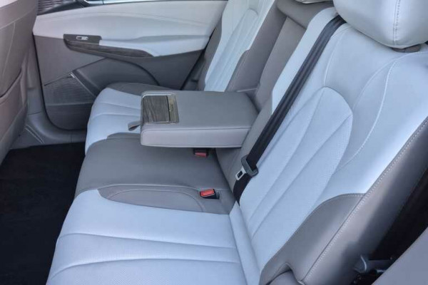 2025 MG QS IS31 Essence SUV Image 9
