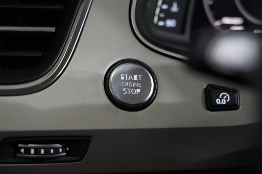 2016 Audi Q7 4M TDI SUV Image 15