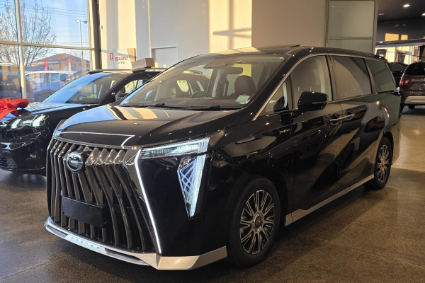 2026 GAC M8 PHEV  Premium People Mover Image 3