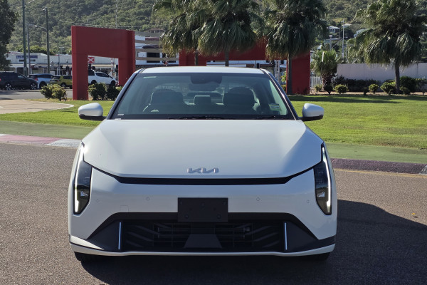 2026 Kia EV4  Air Standard Range Sedan Image 2