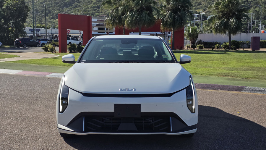 2026 Kia EV4  Air Standard Range Sedan Image 2