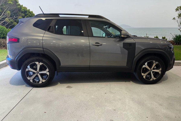 2025 Renault Duster X1311 Techno  SUV Image 7
