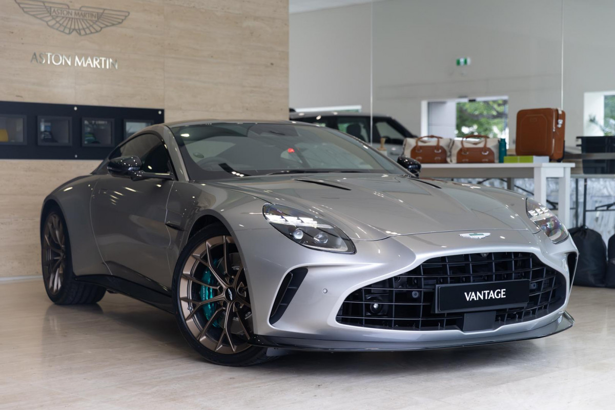 2025 MY26 Aston Martin Vantage   Coupe