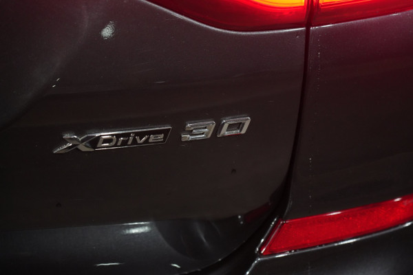 2018 BMW X3 xDrive30i SUV image 10