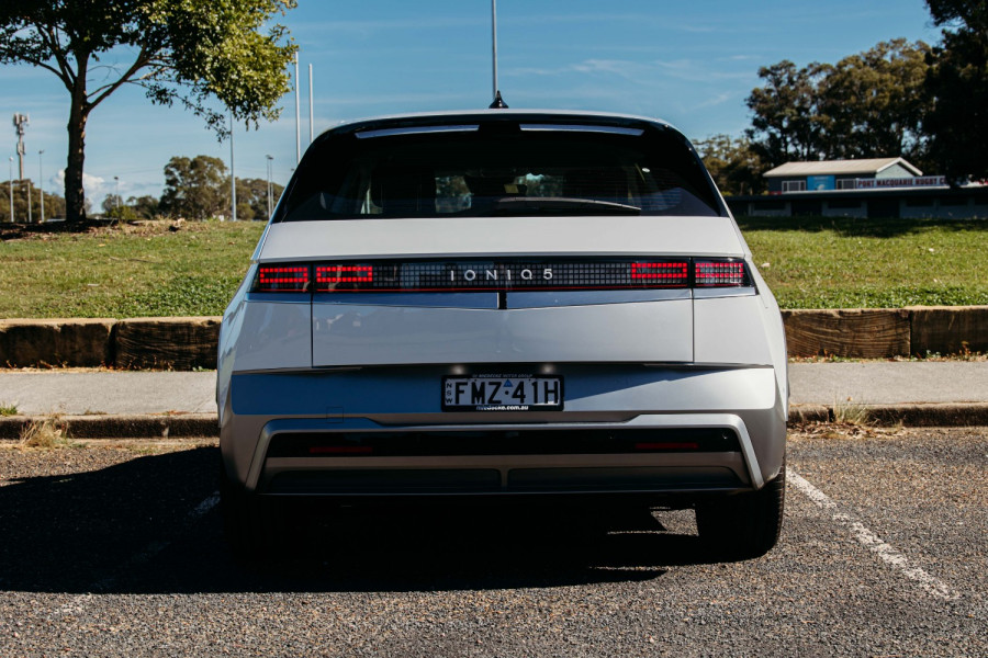 2024 MY25 Hyundai IONIQ 5 NE.V5  SUV Image 13