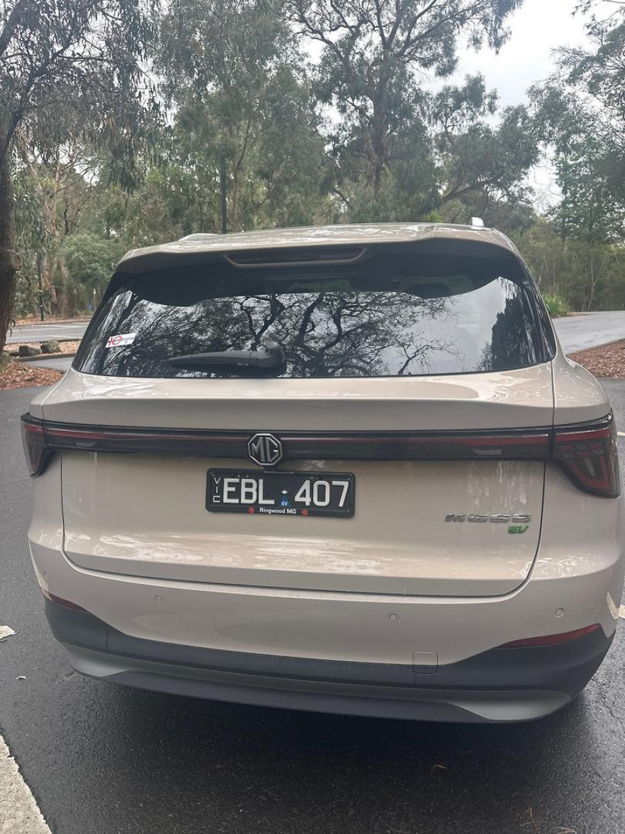 2025 MG MGS5 EV ZS3EM Essence 62 SUV Image 7