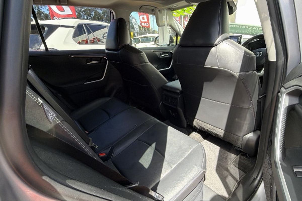 2020 Toyota RAV4 AXAH52R Cruiser SUV Image 15