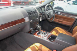 2006 MY07 Volkswagen Touareg 7L MY07 V6 FSI Suv