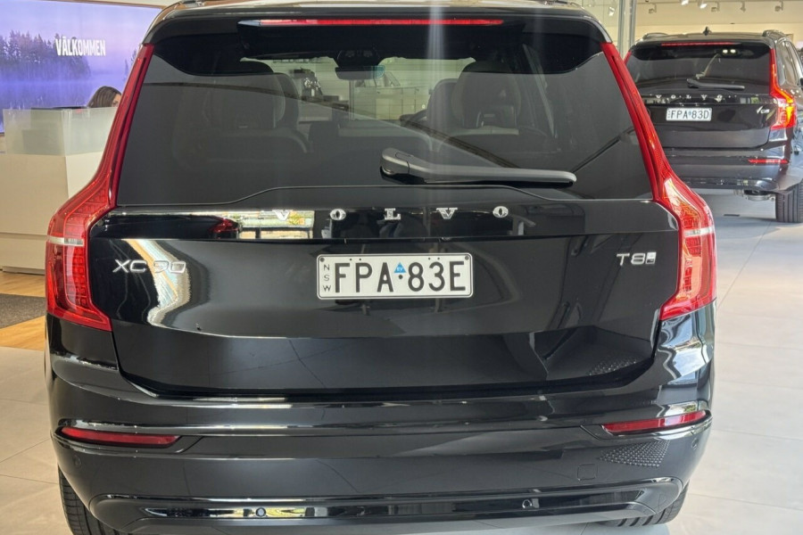 2024 MY25 Volvo XC90 L Series Ultra T8 Plug-In Hybrid SUV Image 10