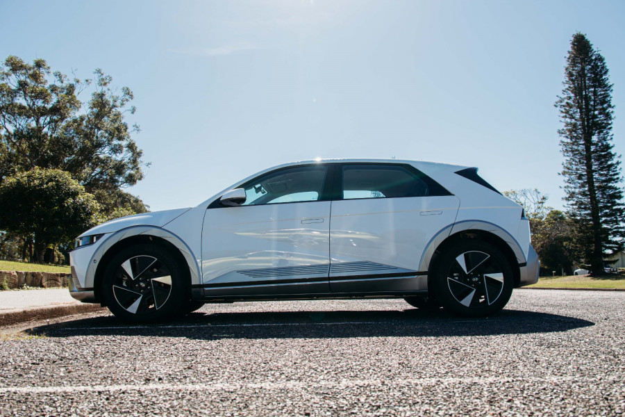 2024 MY25 Hyundai IONIQ 5 NE.V5  SUV Image 8