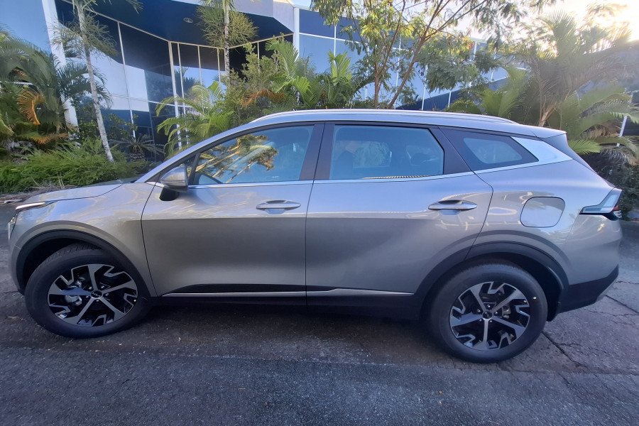 2024 Kia Sportage NQ5 HEV SX SUV Image 6
