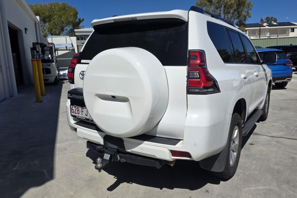 2022 Toyota LandCruiser Prado GDJ150R GXL SUV Image 3