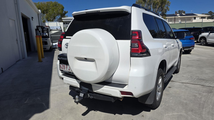 2022 Toyota LandCruiser Prado GDJ150R GXL SUV Image 3