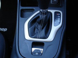 2014 MY15 Jeep Cheroke KL  Sport Wagon