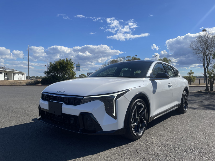 2026 Kia K4 CL4m GT-Line Hatch Image 5
