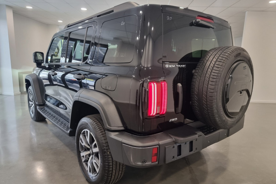 2024 MY25 GWM Tank 300 P01 Ultra SUV Image 16