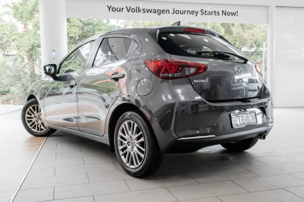 2022 Mazda 2 DJ Series G15 GT Hatch Image 2
