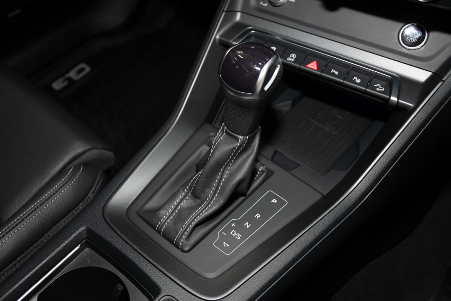 2024 Audi Q3 F3 40 TFSI S line SUV Image 18