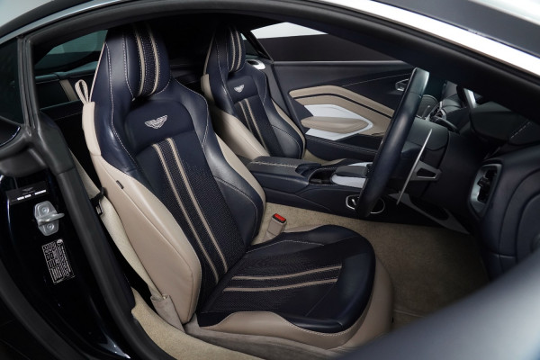 2018 Aston Martin Vantage Coupe Image 28