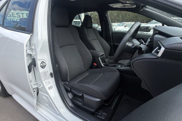 2024 Toyota Corolla ZWE219R Ascent Sport Hybrid SUV Image 20