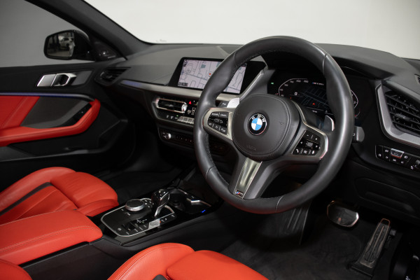 2021 BMW 1 Series M135i xDrive Hatch image 19