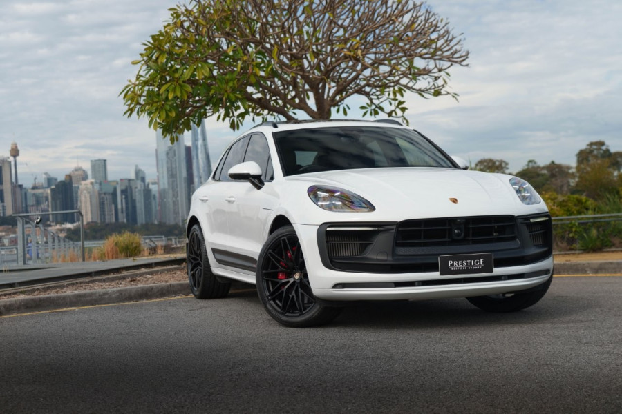 2021 Porsche Macan GTS SUV Image 1